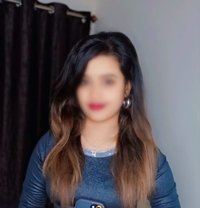 Genuine escorts service / pay cash to gi - escort in Hyderabad