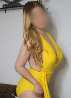 Call Girl & Escorts Services in Aerocity - escort agency in New Delhi Photo 1 of 1