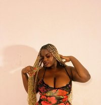Call Girl Olivia - escort in Noida