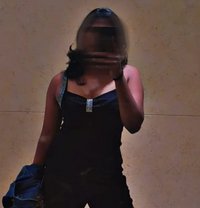 Call girl service available - adult performer in Chennai