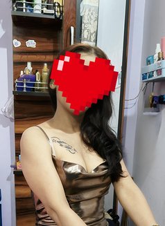 Call Girl (Sona) - escort in Noida Photo 2 of 3