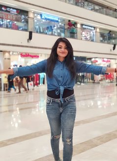 Call Girls Genuine Delhi 81/30/99/49/5/6 - escort in New Delhi Photo 6 of 9