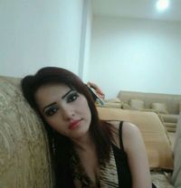 Call Girls Hot Massage, Pakistani puta en Abu Dhabi