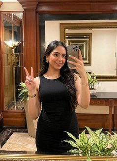 Call Girls in Aerocity Lemon Tree - escort in New Delhi Photo 1 of 2