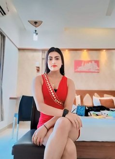 Call Girls in Lucknow - puta in Lucknow Photo 3 of 5