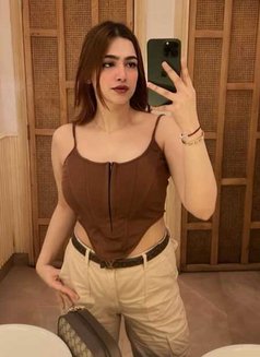 Call Girls in Munirka Delhi - escort in New Delhi Photo 1 of 2
