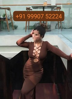 Call Girls in Noida Cash on Delivery - escort in Noida Photo 3 of 3