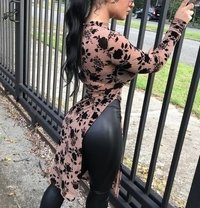 Call Girls the Oberoi Grand Kolkata - escort in Kolkata