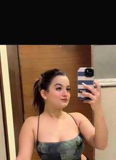 Call Me Himanshi Hand to Hand Pay - escort agency in Chandigarh Photo 5 of 6