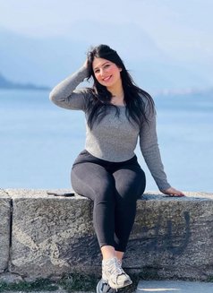 Call Me Himanshi Hand to Hand Pay - escort agency in Chandigarh Photo 6 of 6