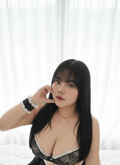 Call me JR - Transsexual escort in Khobar Photo 4 of 6