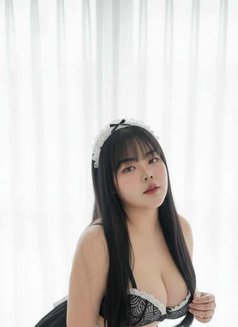 Call me JR - Transsexual escort in Khobar Photo 5 of 6