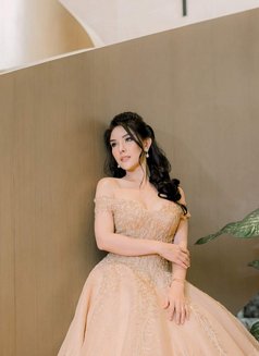Call me Kim, I know what man’s need - escort in Kuala Lumpur Photo 27 of 30