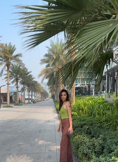 Call me Max - puta in Abu Dhabi Photo 29 of 30
