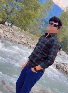 Call Me Uvraj Singh - Male escort in New Delhi Photo 1 of 3