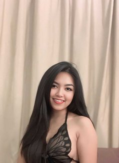 Komal Indian 100%genuine high Class girl - puta in New Delhi Photo 18 of 19