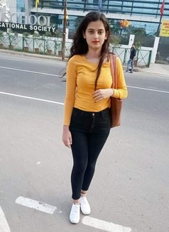 Call Now 88250m24576 Am Shnaya Escor - escort in Chandigarh Photo 1 of 6