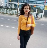 Call Now 88250m24576 Am Shnaya Escor - escort in Chandigarh