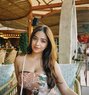 Call Rishika Indian Girls Dubai - puta in Sharjah Photo 1 of 4