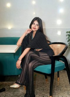 Call & Wathsap 72069m08005 Am Amyra Escort - escort in Chandigarh Photo 3 of 5