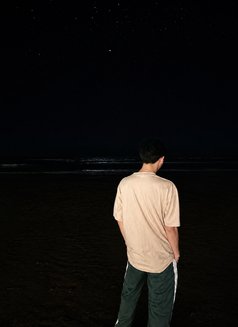 Calli - Male escort in Manila Photo 2 of 4