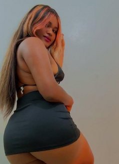 Callista - puta in Khobar Photo 3 of 5