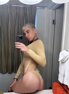 Callxmekash - Masajista in Milan Photo 9 of 9