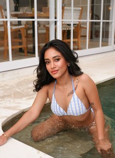 Callysta - puta in Bali Photo 21 of 21