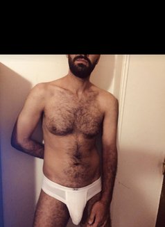 Calos - Male escort in Cairo Photo 1 of 1