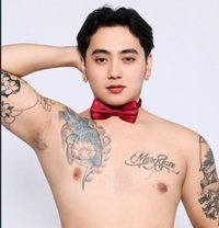 Calvin - Male escort in Manila