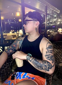 Calvin - Acompañantes masculino in Manila Photo 8 of 10