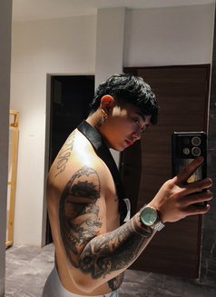 Calvin - Acompañantes masculino in Manila Photo 10 of 10