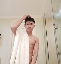 Calvin Reisa - Male escort in Bali