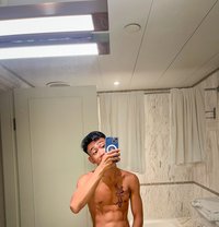 Calvin Reisa - Male escort in Bali