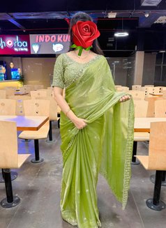 🟢 📸CAM📸ANAL🥀 BIG BOOBS BLOWJOB QWEN - puta in Noida Photo 9 of 12