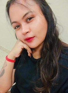 Cam and Meet Both - escort in Hyderabad Photo 1 of 3