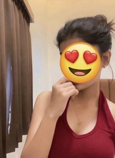 Cam and Meet - escort in Hyderabad Photo 2 of 4