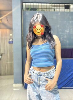 Cam and Meet - escort in Hyderabad Photo 1 of 5