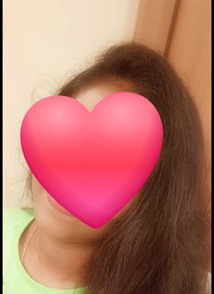 Cam and Meet - escort in Mumbai Photo 1 of 2
