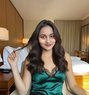 𝗠𝗮𝗵𝗶 𝘄𝗲𝗯𝗰𝗮𝗺 & 𝗺𝗲𝗲𝘁 - escort in Mumbai Photo 1 of 3