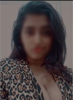 Cam and Meet - escort in Pune Photo 1 of 2