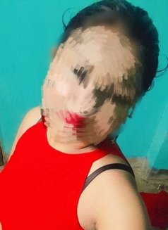 Fully independent girl for cam & meet - escort in Pune Photo 1 of 2