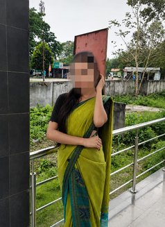 sexy girl fully indep. new here 🤍1 - puta in Hyderabad Photo 3 of 6