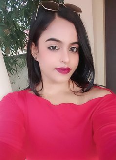 Cam and Real meet available - escort in Chennai Photo 1 of 2