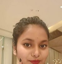 Radhika indipendent & meet webcam - escort in Mumbai