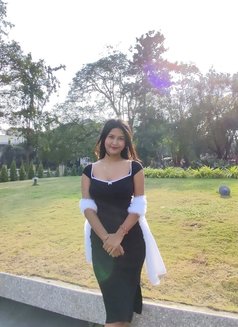 Riya cam or meet - escort in Mumbai Photo 4 of 5