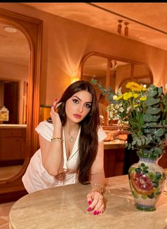 Cam and Real Meet Service - escort in Kathmandu Photo 4 of 5