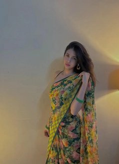 (Cam) and Reel(meet) - escort in Chennai Photo 1 of 1