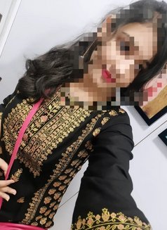 Cam and sex chat Fun - puta in Kochi Photo 3 of 4