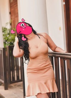 Cam and visit girl Neesha - puta in Colombo Photo 5 of 5